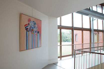 STAS j-rail max 200cm is optimal for museums, supporting heaviest frames.
