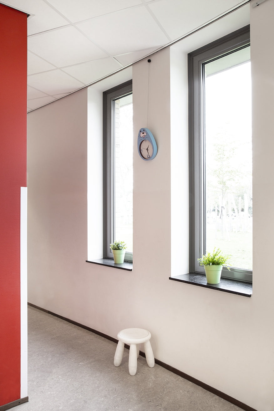 STAS qubic: Durable alu structure, ceiling/wall options.